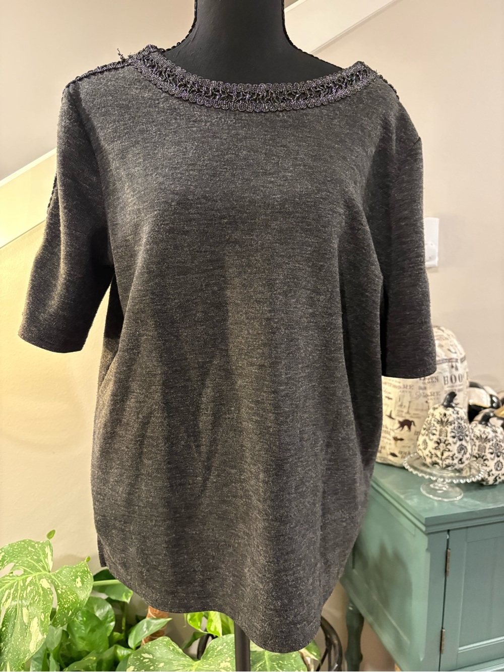 Banana Republic Charcoal Short-Sleeve Crewneck Top with Trim